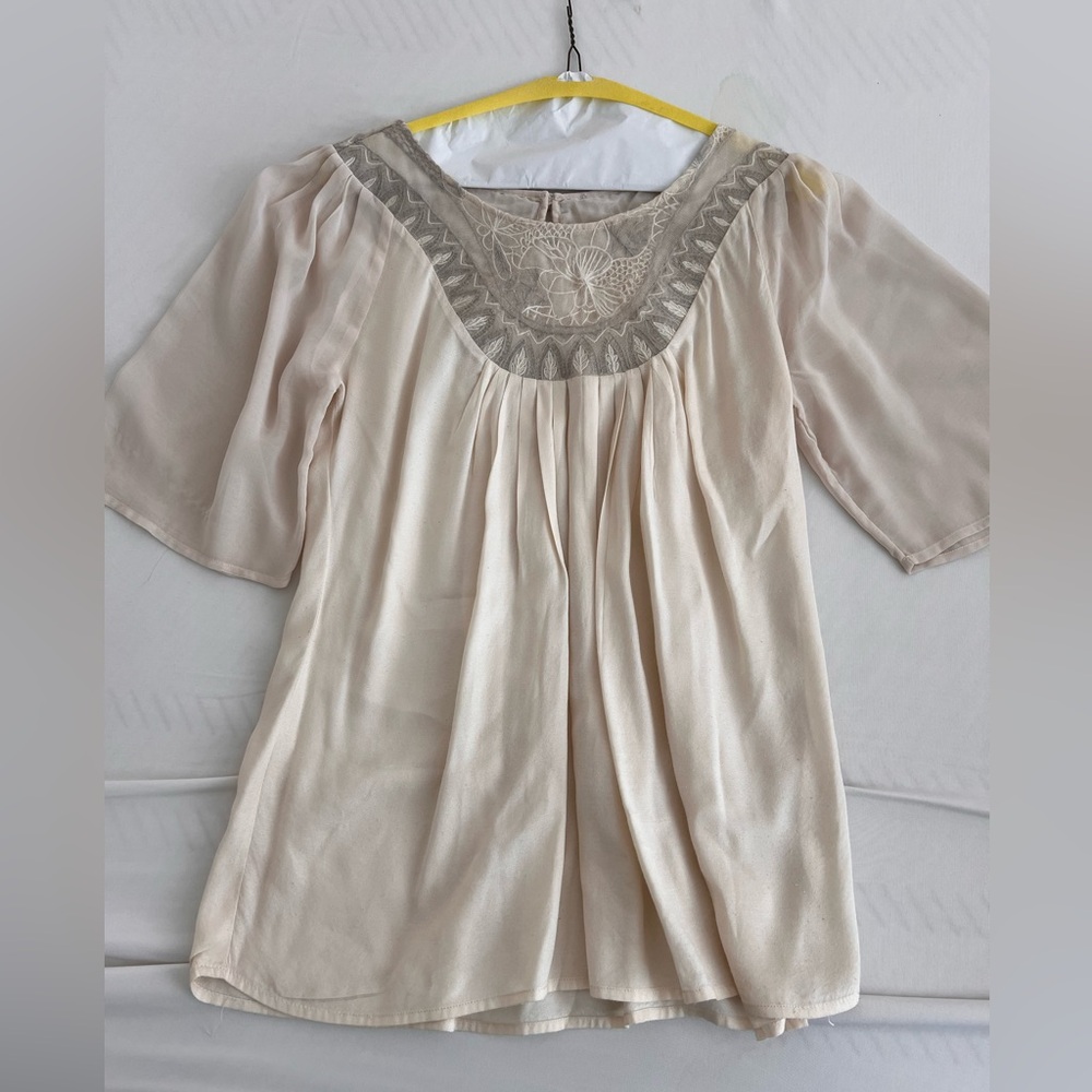 Anthropologie embroidered blouse